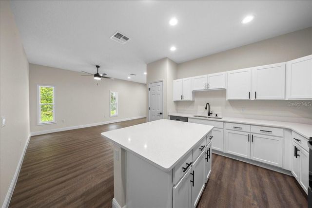 5849 SE DREW ROAD 1 & 2, Belleview, FL 34420