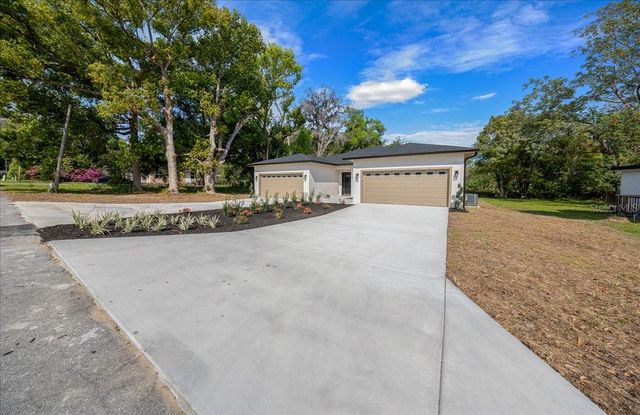 5849 SE DREW ROAD 1 & 2, Belleview, FL 34420