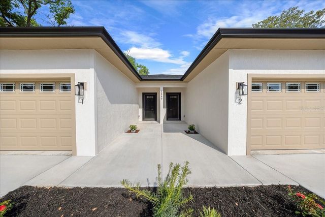 5849 SE DREW ROAD 1 & 2, Belleview, FL 34420
