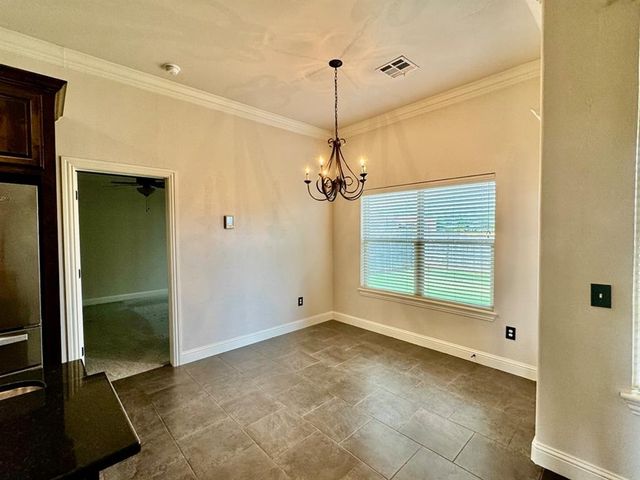 17225 Ridgewood Drive, Edmond, OK 73012