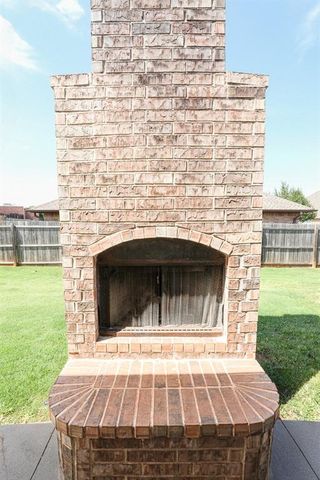 17225 Ridgewood Drive, Edmond, OK 73012