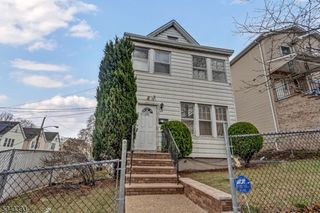 291 Summer St, Passaic City, NJ 07055