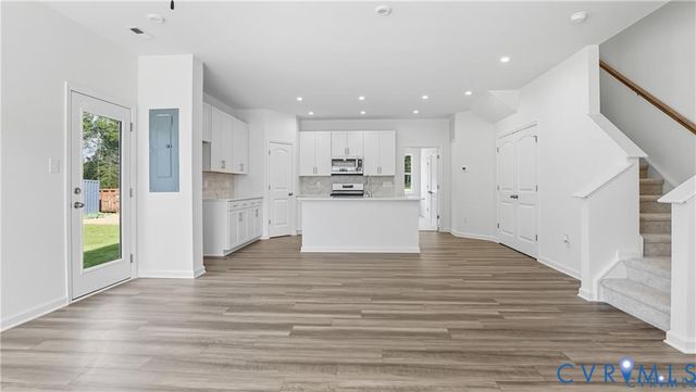 8322 Scott Pl, Henrico, VA 23227