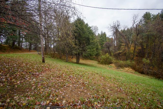 320 Stuart RD, Copper Hill, VA 24079