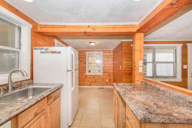 320 Stuart RD, Copper Hill, VA 24079