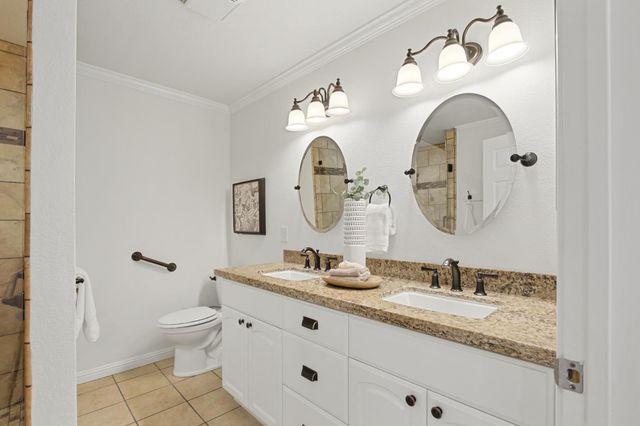 3971 Woodpointe Cir, Sacramento, CA 95821