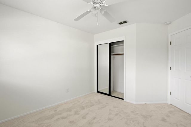 3971 Woodpointe Cir, Sacramento, CA 95821