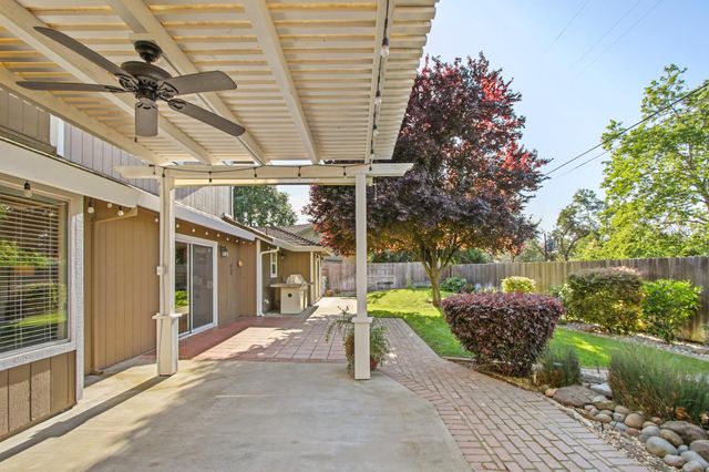 3971 Woodpointe Cir, Sacramento, CA 95821