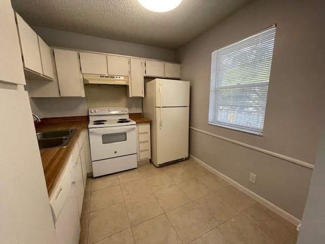 8850 Royal Palm Boulevard 203, Coral Springs, FL 33065