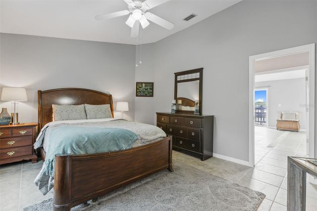 574 RYANS WOODS LANE, Palm Harbor, FL 34683