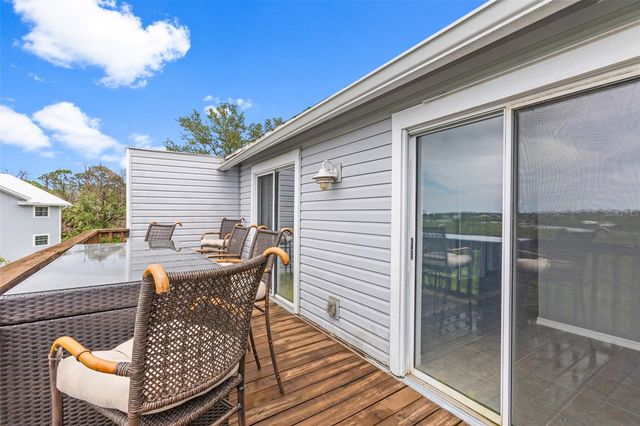 574 RYANS WOODS LANE, Palm Harbor, FL 34683