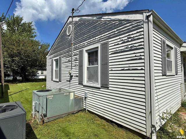 1603 FERRY Street, Metropolis, IL 62960