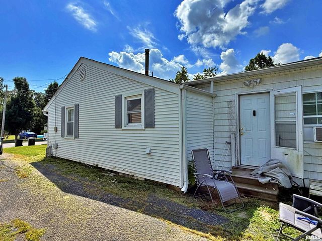 1603 FERRY Street, Metropolis, IL 62960