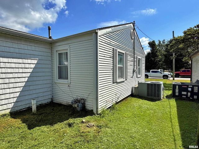 1603 FERRY Street, Metropolis, IL 62960