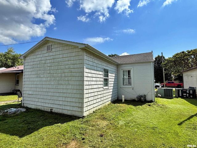 1603 FERRY Street, Metropolis, IL 62960