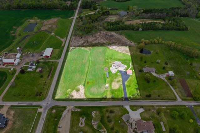 7074 FAIRVIEW ROAD, Denmark, WI 54208