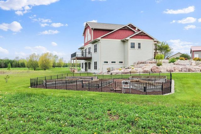 7074 FAIRVIEW ROAD, Denmark, WI 54208