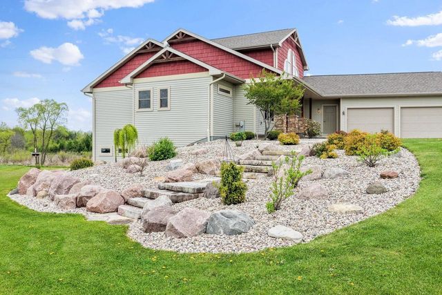7074 FAIRVIEW ROAD, Denmark, WI 54208