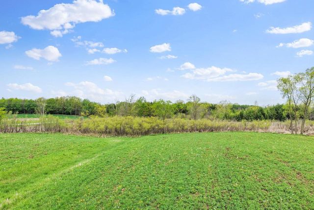 7074 FAIRVIEW ROAD, Denmark, WI 54208