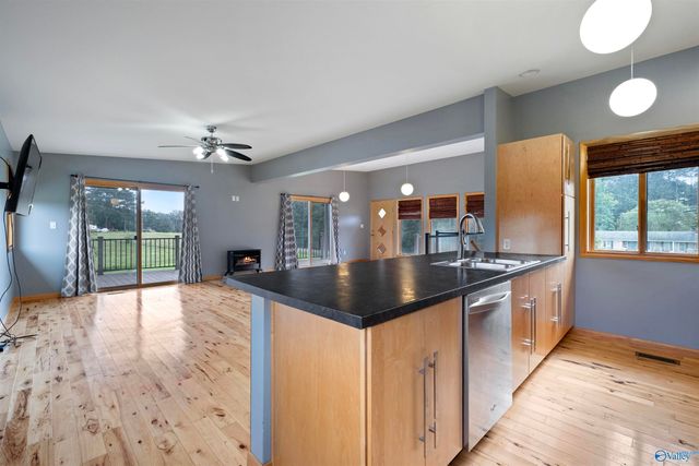 3545 Julie Street, Rainbow City, AL 35906