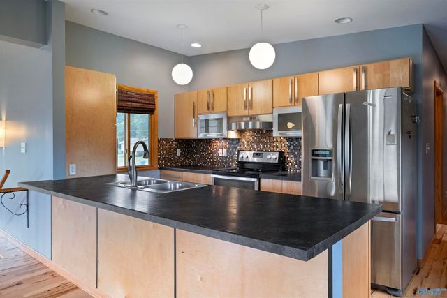 3545 Julie Street, Rainbow City, AL 35906