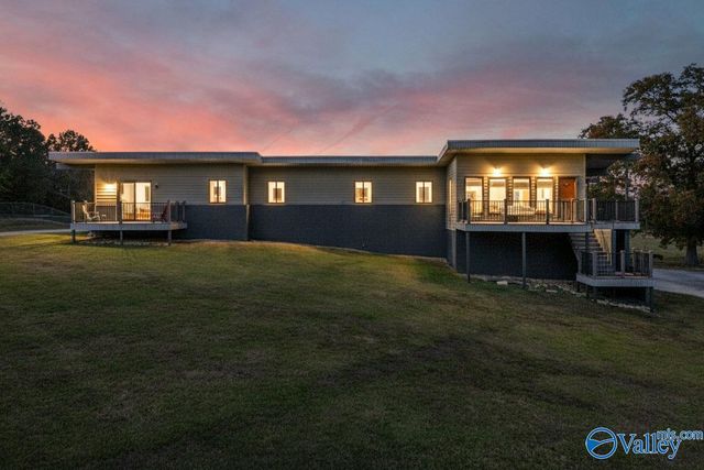 3545 Julie Street, Rainbow City, AL 35906