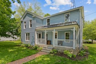5702 Market Street, Richmond, IL 60071