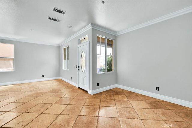 7471 Freeport, Fontana, CA 92336