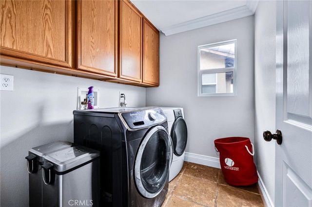7471 Freeport, Fontana, CA 92336