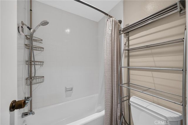 6151 Orange Street 320, Los Angeles, CA 90048