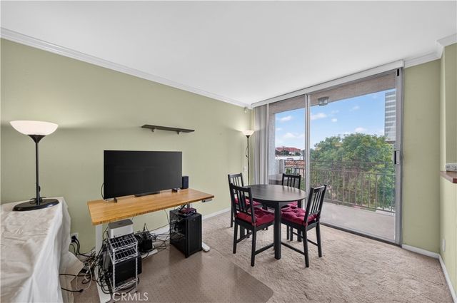 6151 Orange Street 320, Los Angeles, CA 90048