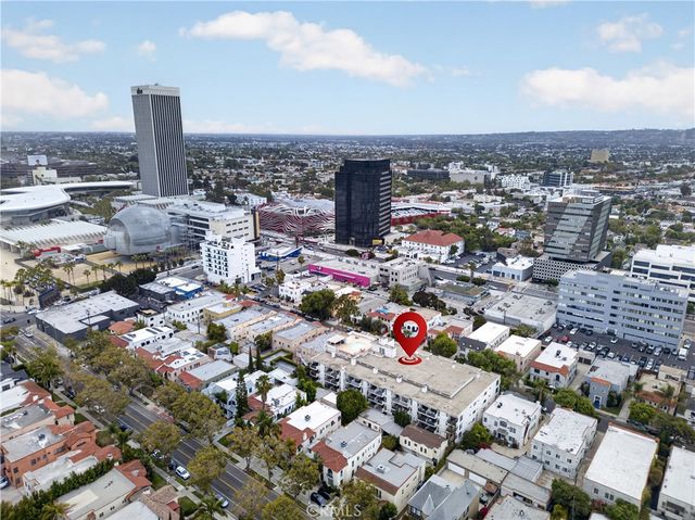 6151 Orange Street 320, Los Angeles, CA 90048