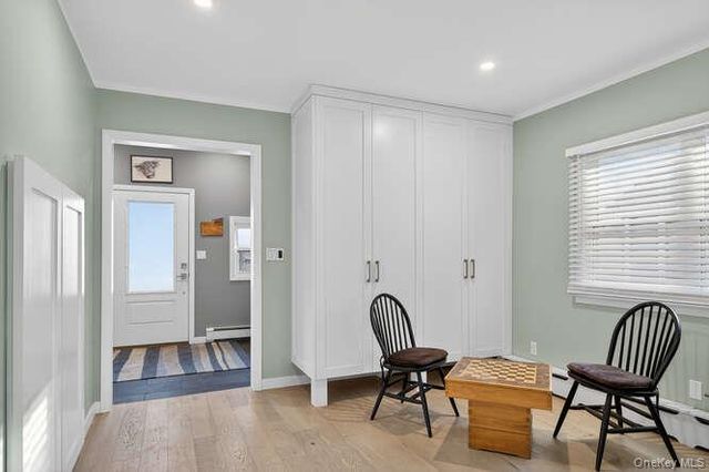 22 Bay Beach Avenue, Bayville, NY 11709