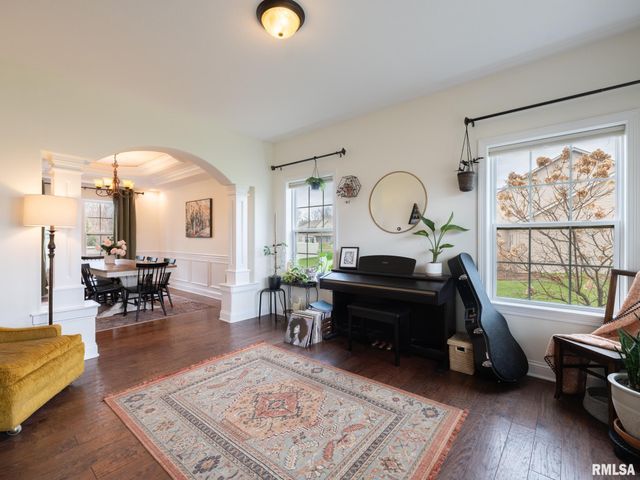 1716 RUSTIC OAK Drive, Washington, IL 61571