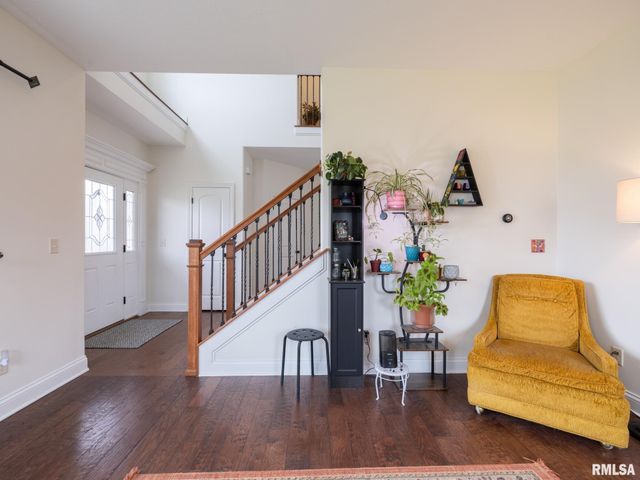 1716 RUSTIC OAK Drive, Washington, IL 61571
