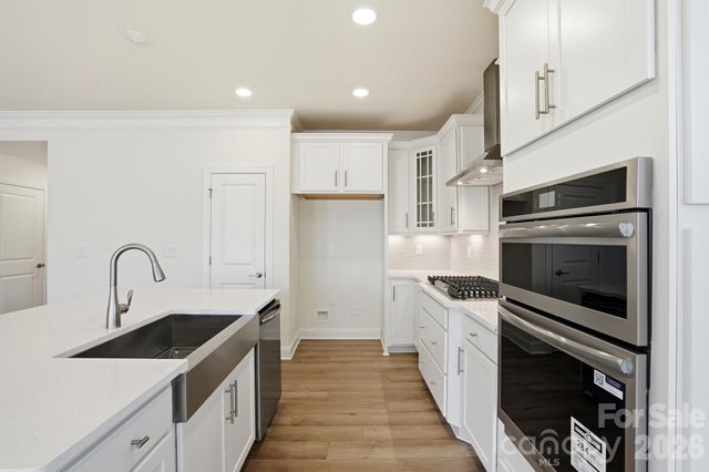 130 S Dunlavin Way, Mooresville, NC 28115