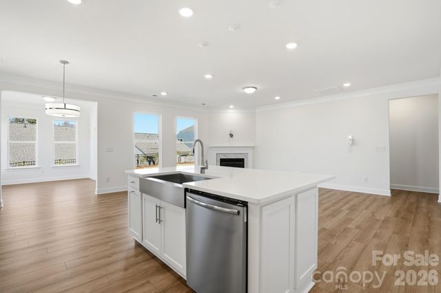 130 S Dunlavin Way, Mooresville, NC 28115