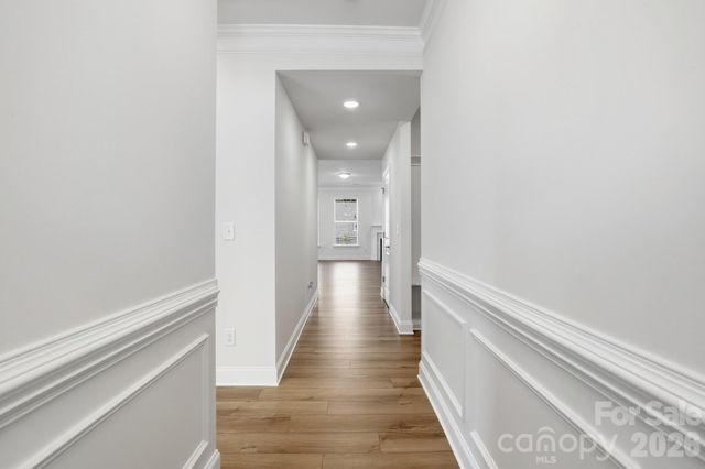 130 S Dunlavin Way, Mooresville, NC 28115