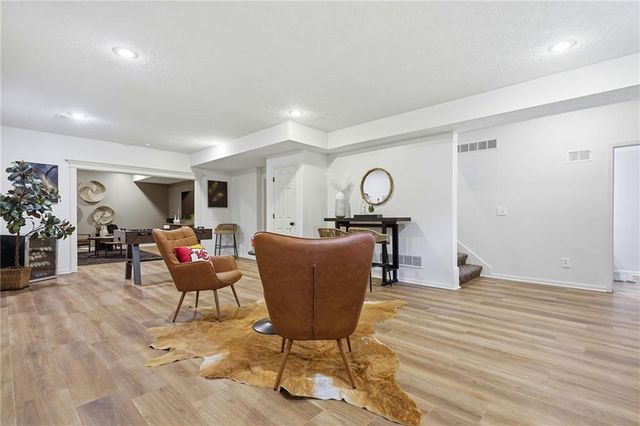 11813 W 138th Street, Overland Park, KS 66221