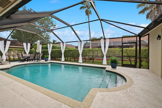 732 Crescent Way, Weston, FL 33326