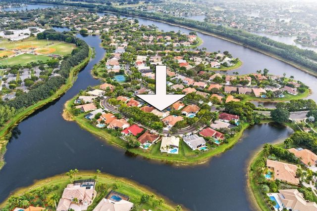 732 Crescent Way, Weston, FL 33326