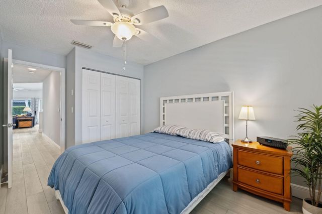 732 Crescent Way, Weston, FL 33326