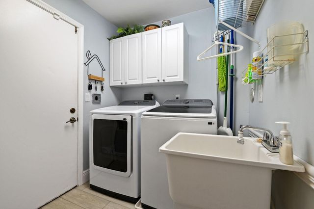 732 Crescent Way, Weston, FL 33326