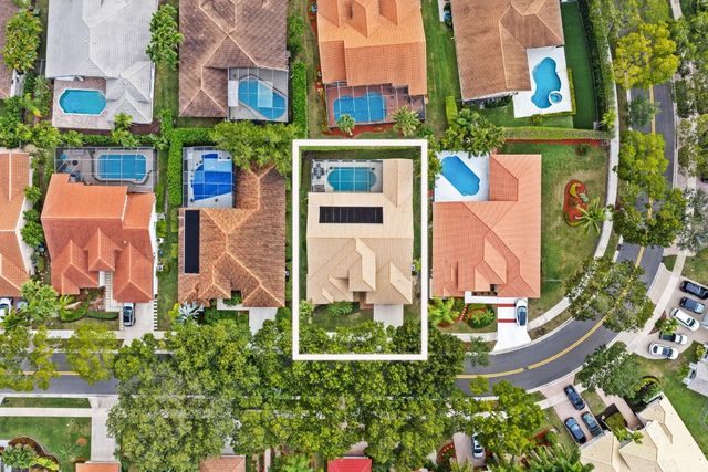 732 Crescent Way, Weston, FL 33326