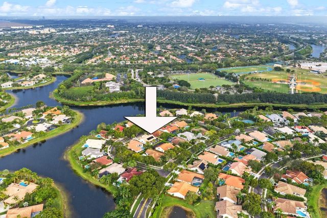 732 Crescent Way, Weston, FL 33326