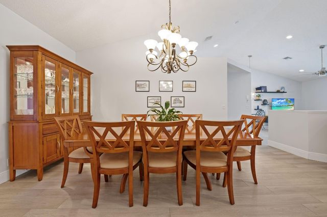 732 Crescent Way, Weston, FL 33326