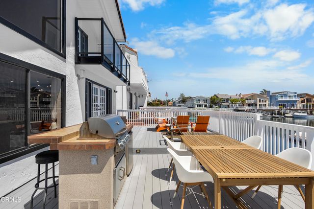 3960 W Hemlock Street, Oxnard, CA 93035