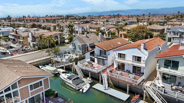 3960 W Hemlock Street, Oxnard, CA 93035