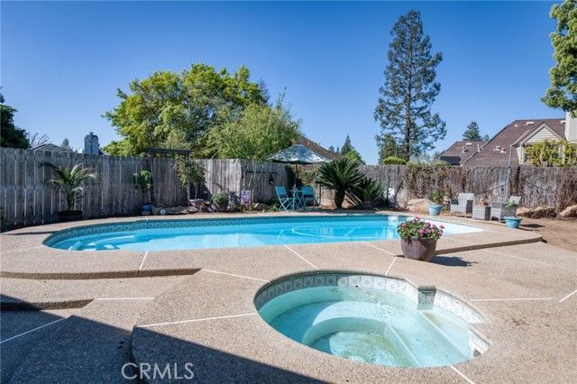 8417 N Del Mar, Fresno, CA 93711