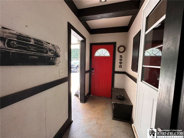 1186 Scarlata Drive, Hanover, NY 14136